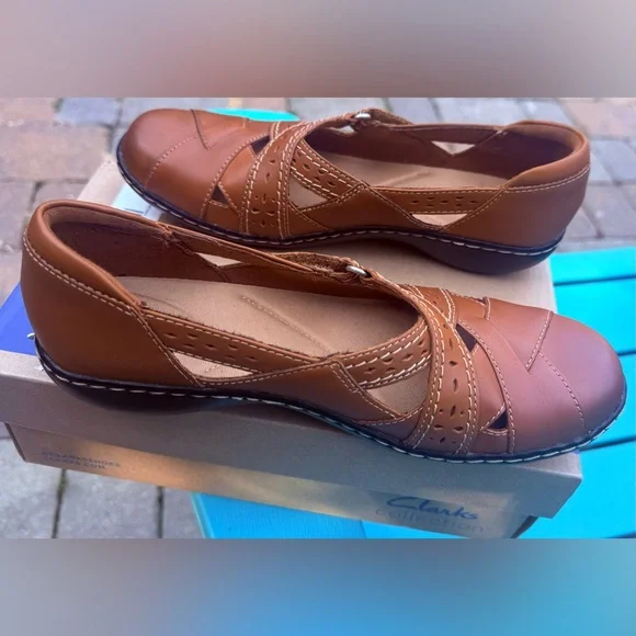 WOMENS CLARKS BROWN LEATHER MARY JANE ASHLAND SPIN Q COMFORT SHOES SIZE 8 NARROW - Picture 6 of 10